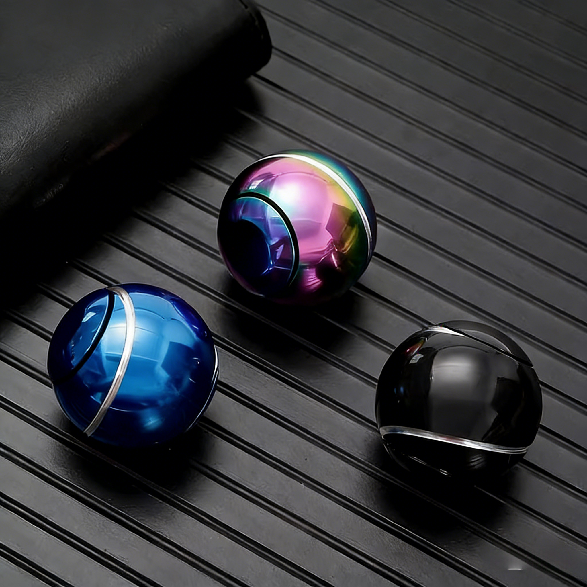 Spinning ball